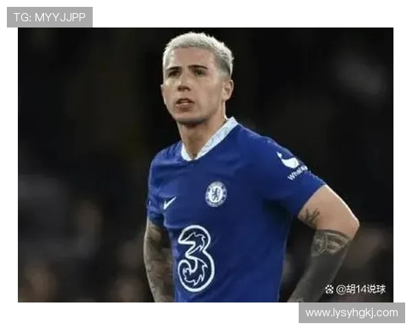 恩佐：切尔西中场指挥官，双料王引领攻防新高度(1)